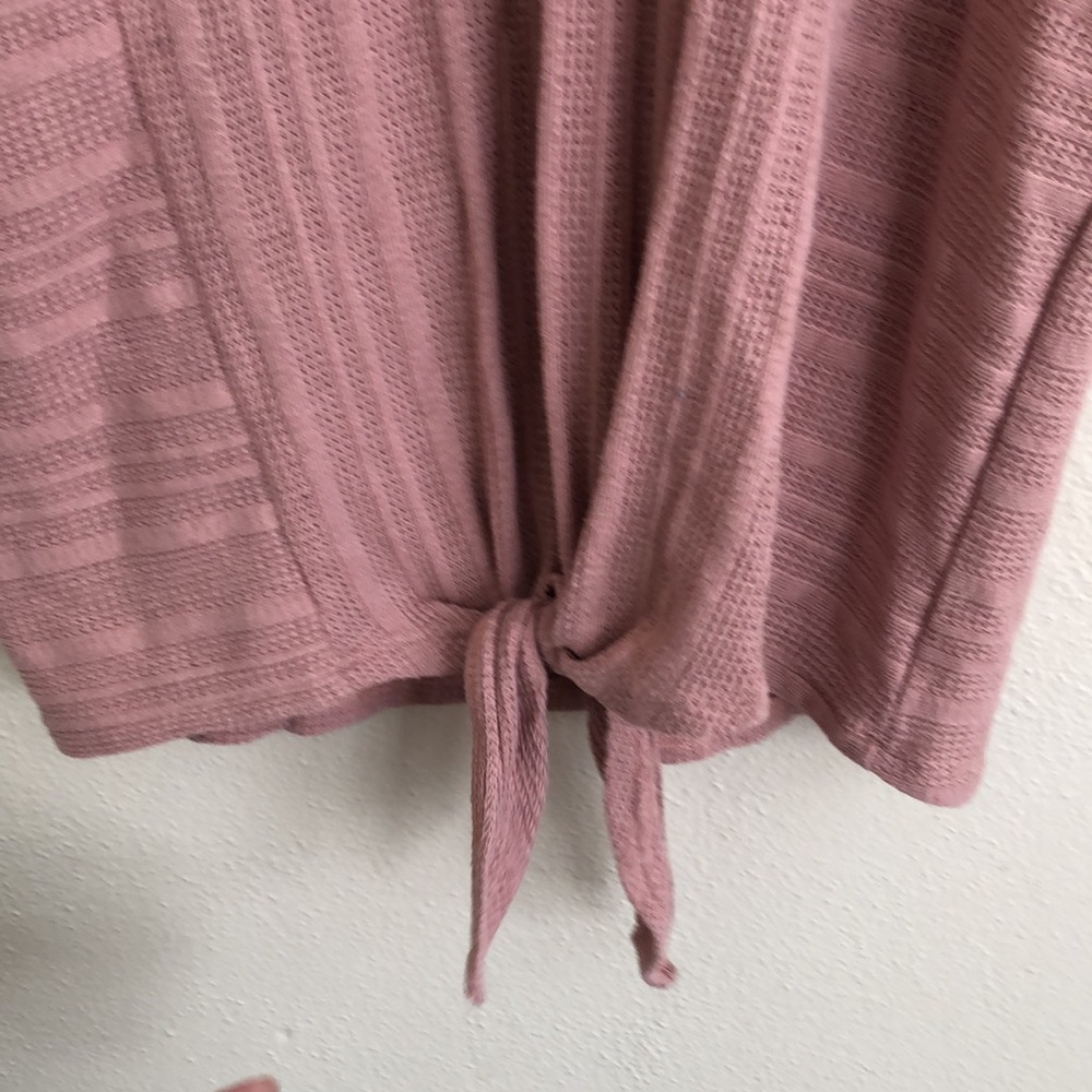 Top - Picture 3 of 4